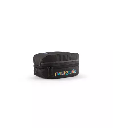 Чантичка Patagonia Black Hole Cube 6L
