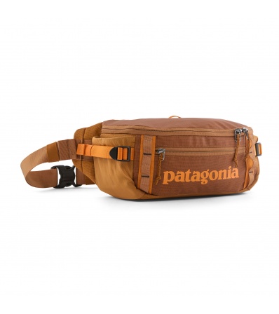 Чантичка Patagonia Black Hole Waist Pack 5L